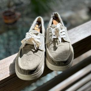 Sanuk casual shoes